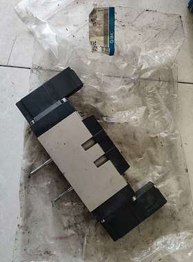 SMC电磁阀VFS5600-5FZ带着袋子有可能是新 议价