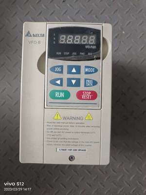 台达变频器VFD007B23A0.75kw三相220V 议价