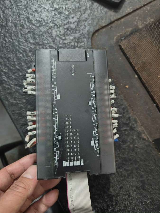 拆机欧姆龙PLCCP1W-40EDR