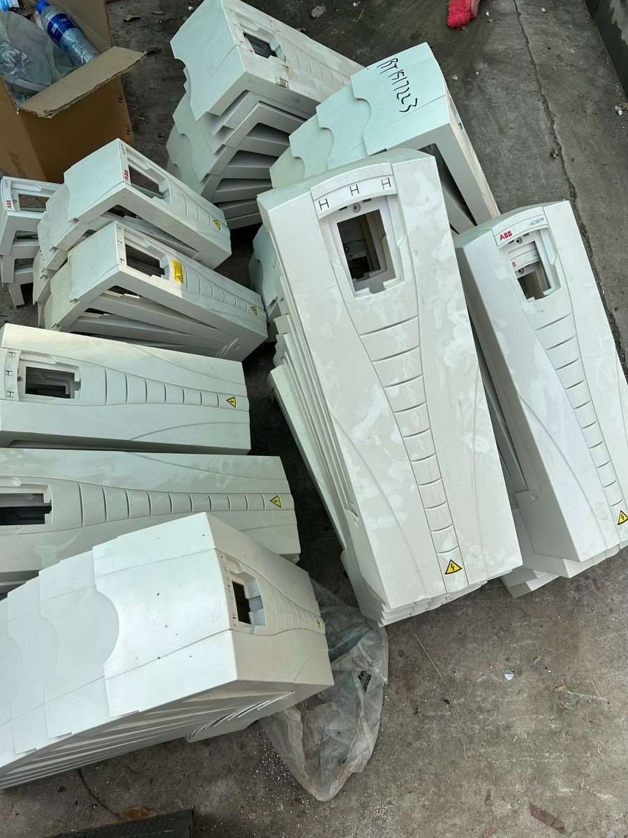 （议价）ABB变频器ACS510/550.R1-R4外壳实拍如图