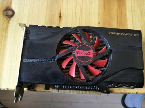 GTX550Ti赵云版显卡输出接口DP输出接口DVI
