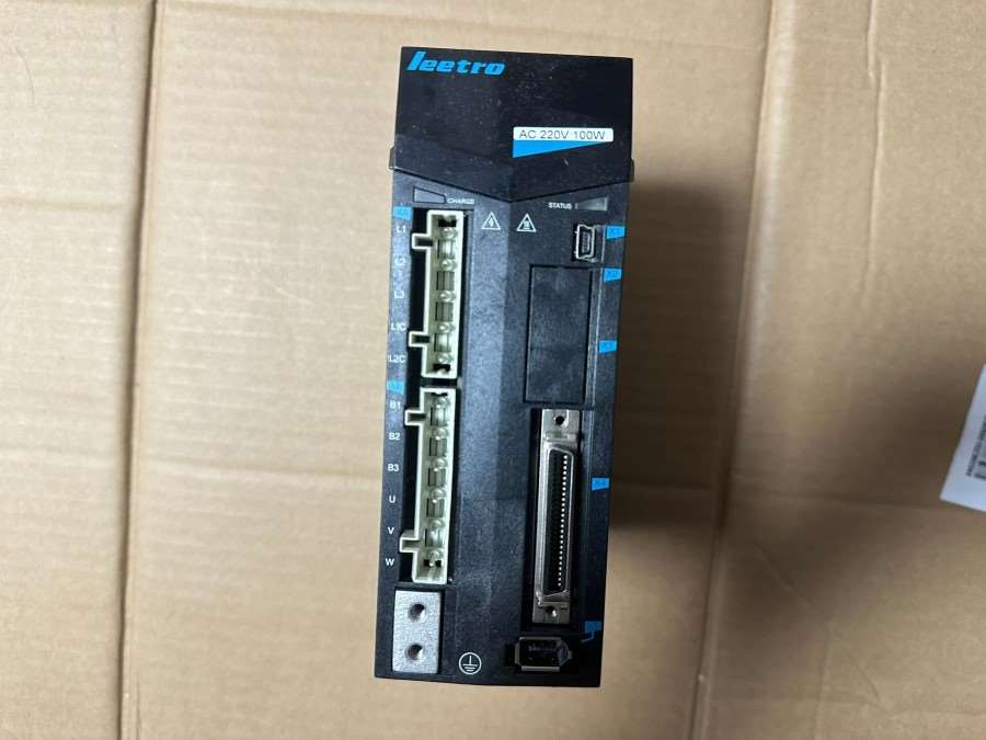 Leetro乐创驱动器100WLDB1S1042QD外观