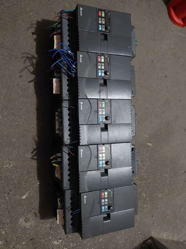 VFD110E43A拆机台达11kw变频器