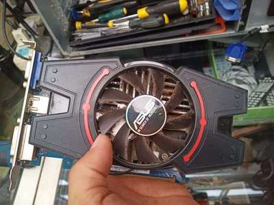 华硕GT7302G独立显卡拆机,无拆无修无打理 议价