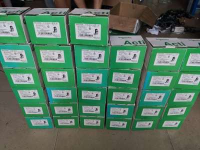 （议价）施耐德剩余电流动作保护元件A9V53240成色如图实物拍