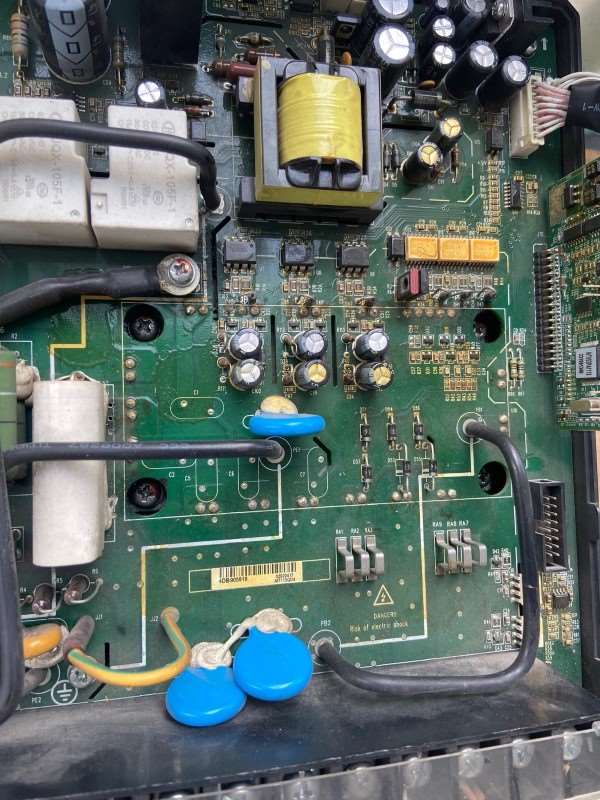 扶梯默纳克一体机变频器NICE2000/E1-A-4025