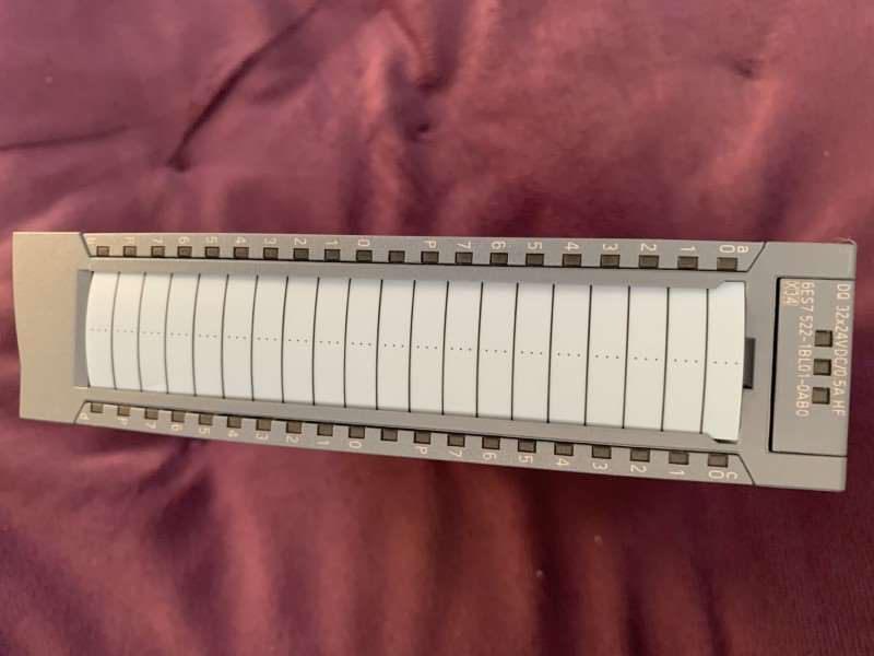 522-1BL01二手几乎稀缺资源实拍盖子被不小心