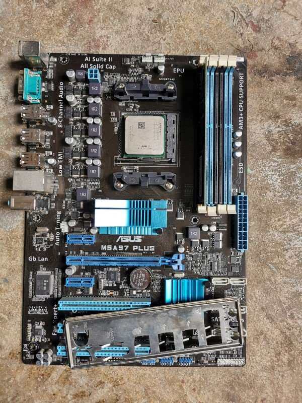 拆机华硕M5A97PLUS大板+FX6300六核处理器
