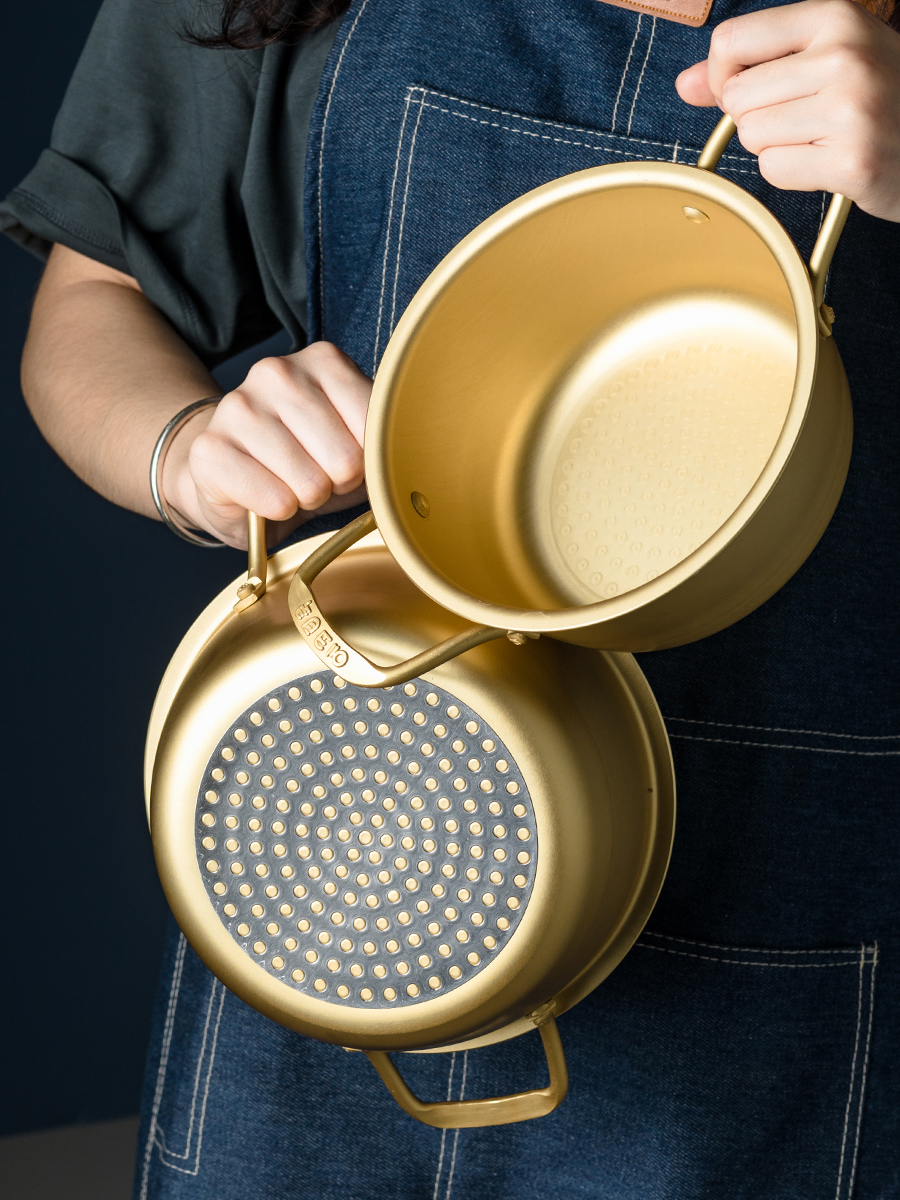 Net red Korean instant noodle pot boiling bubble induction cooker yellow aluminum porridge pot double ear soup pot Household gas instant noodle small pot country
