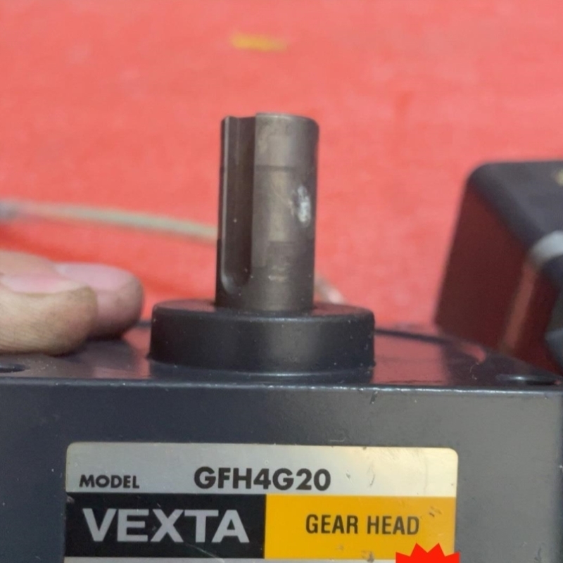 VEXTA步进电机 AXHM450K-GFH 议价