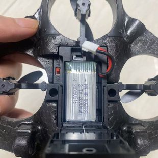 3.7V1000毫安泡沫飞机玩具电池儿童遥控套配充电无人机送充电线