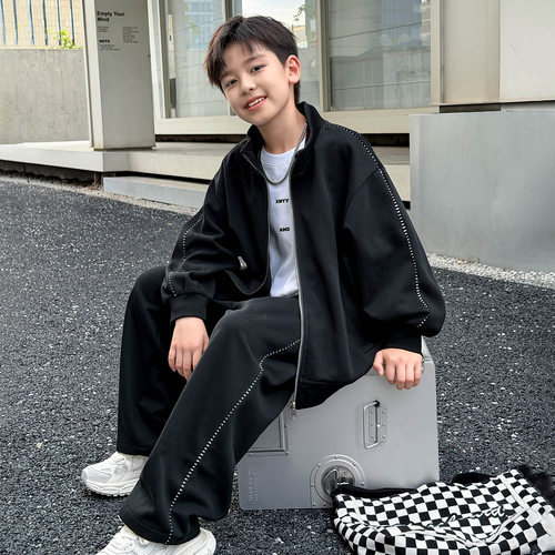 韩式男童秋季运动卫衣套装