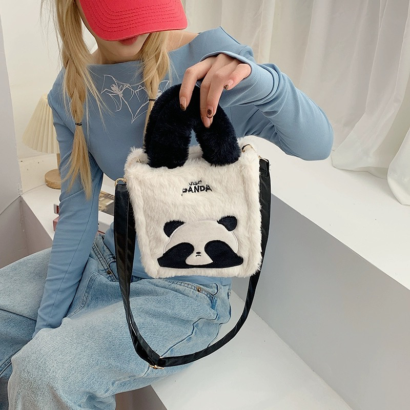 毛绒手机包包女秋冬新款简约斜挎包迷你潮流竖款手机包毛毛小包包