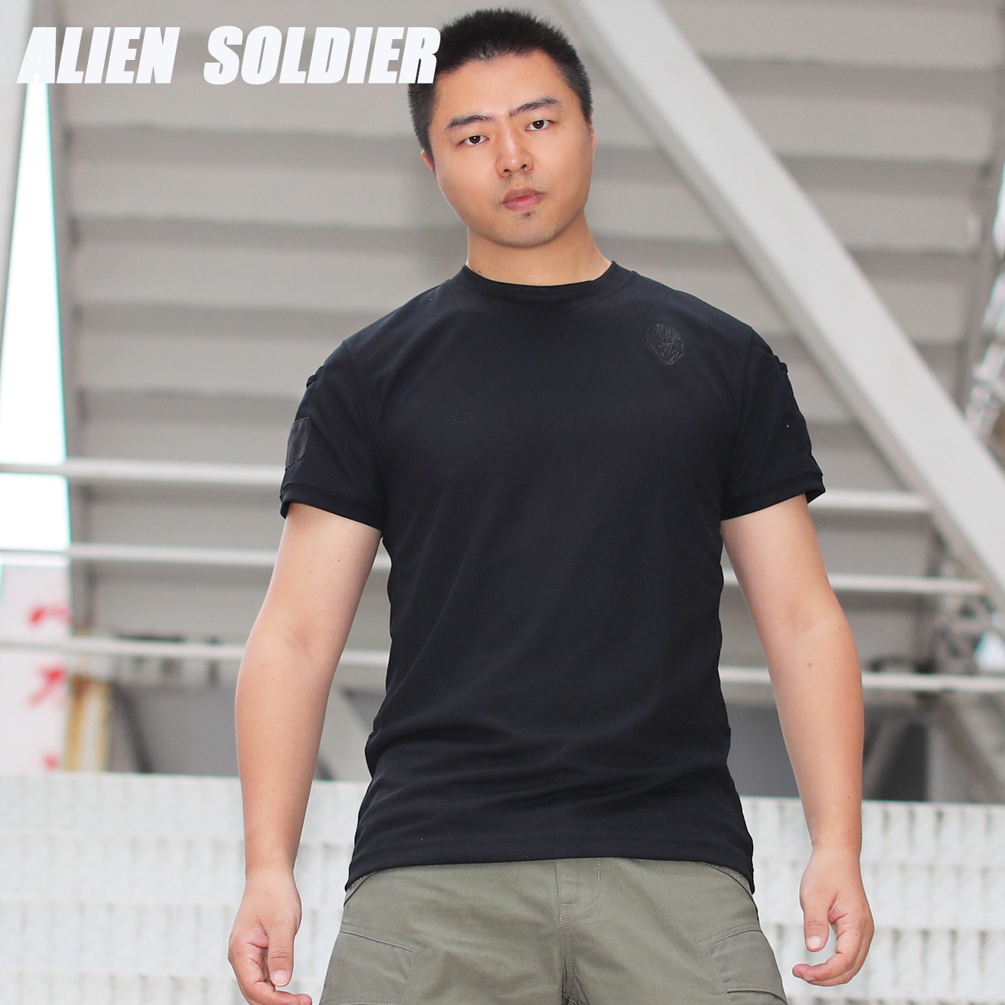 异种兵新品圆领宽松速干排汗战术短袖刺绣抗皱户外军迷短T恤夏季 - 实物图