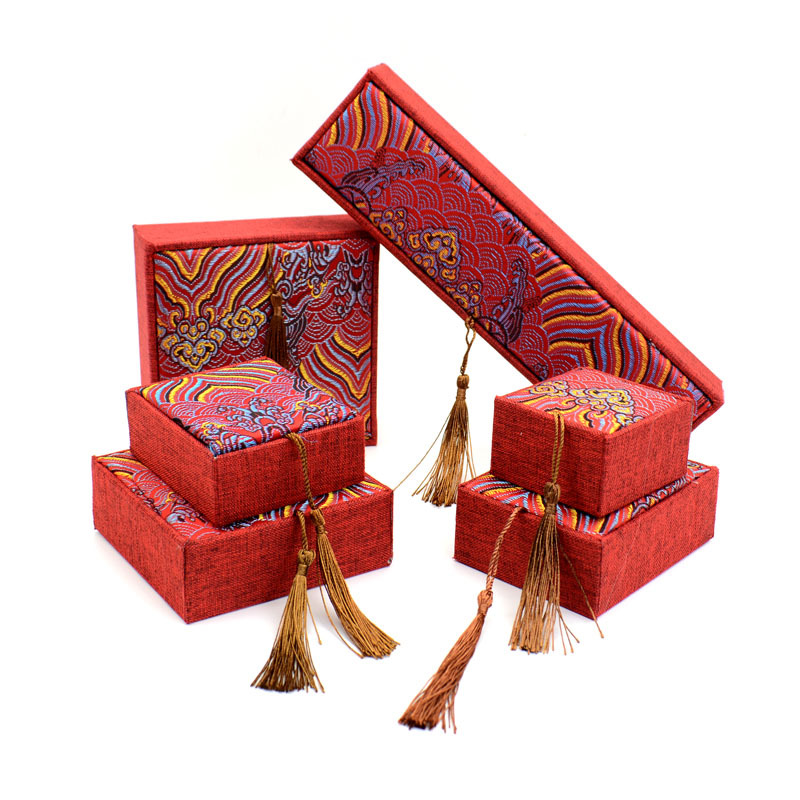 流苏首饰盒文玩手串盒手镯珠宝包装盒复古吊坠项链礼盒收纳盒现货