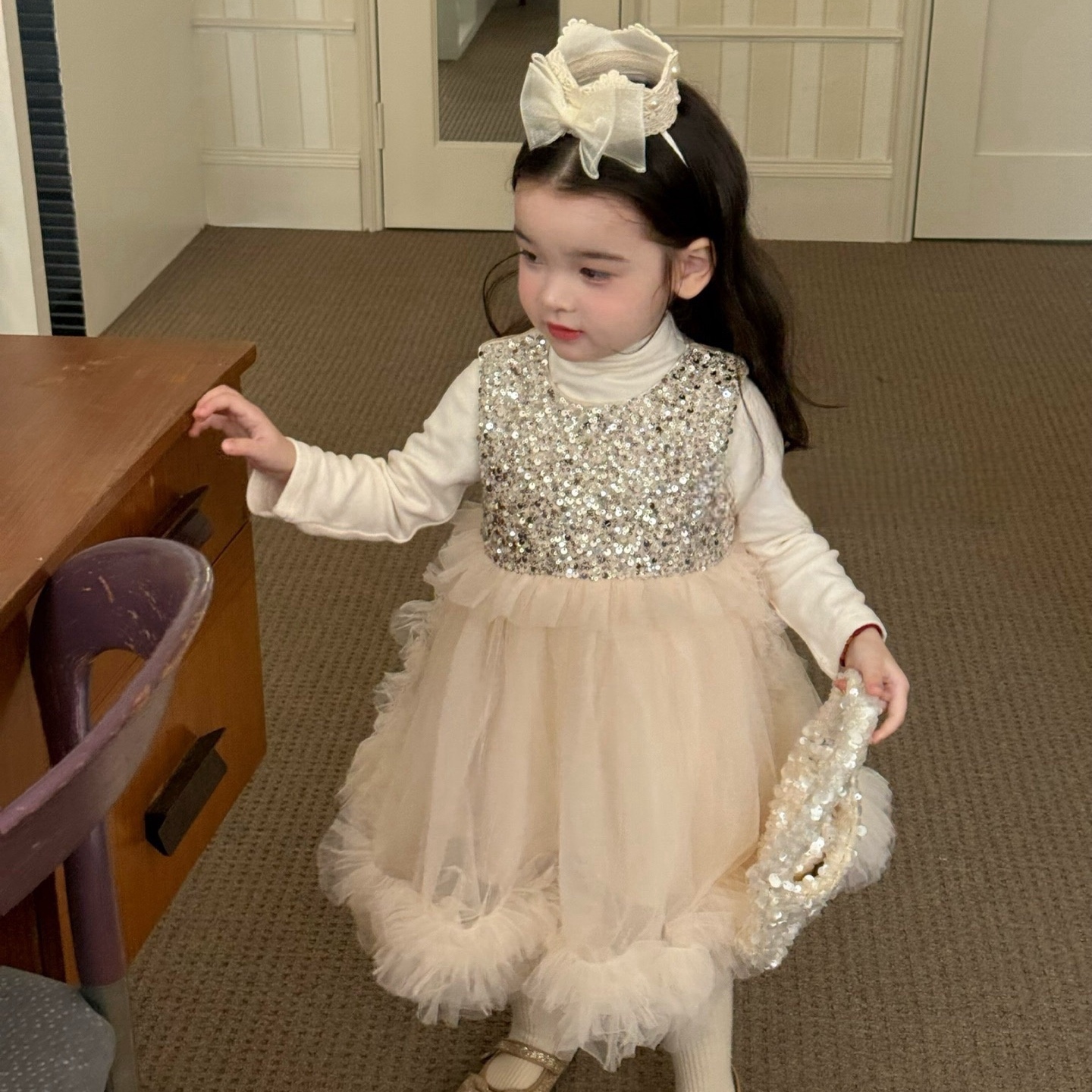 苏西2025深秋冬季新款女童韩系亮片背心衫裙女儿生日小礼服公主裙