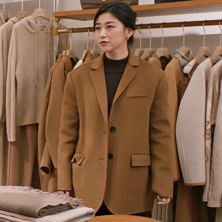 他为什么依然单身朱珠同款西装