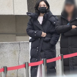 欧洲2026春晚彩排希林娜依高同款羽绒服外套秋冬棉服上衣女衣服潮