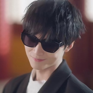 欧洲短剧夫人她专治不服3王培廷晏书澜同款墨镜男女复古太阳眼镜