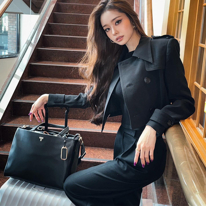 欧洲宋智雅明星同款黑色双排扣肩章短款翻领外套女韩版2025年春秋,女装/女士精品,礼服/晚装,淘宝优惠券,粉丝福利购,淘宝优惠卷