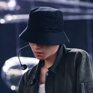 欧洲2026跨年演唱会王俊凯同款帽子男女遮阳防晒帽大檐渔夫帽百搭