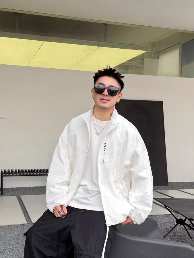 潮牌立领薄款夹克外套男宽松休闲印花百搭情侣上衣痞帅男士防嗮衣