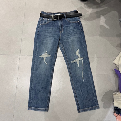 WEISU唯速2026春季新款破洞高腰弹力显瘦小直筒烟管牛仔裤女52937