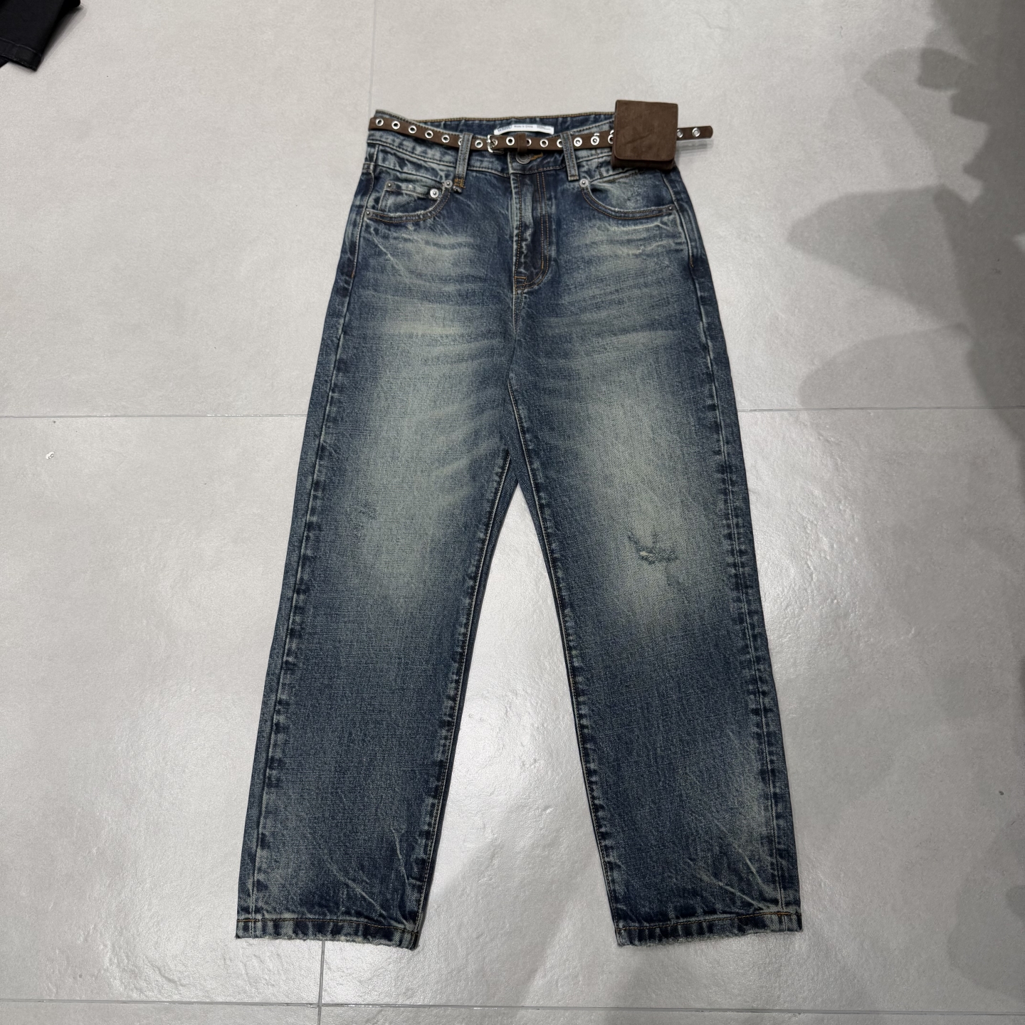 WEISU 唯速2025秋季新款水洗磨白高腰显瘦直筒法棍牛仔裤女57247