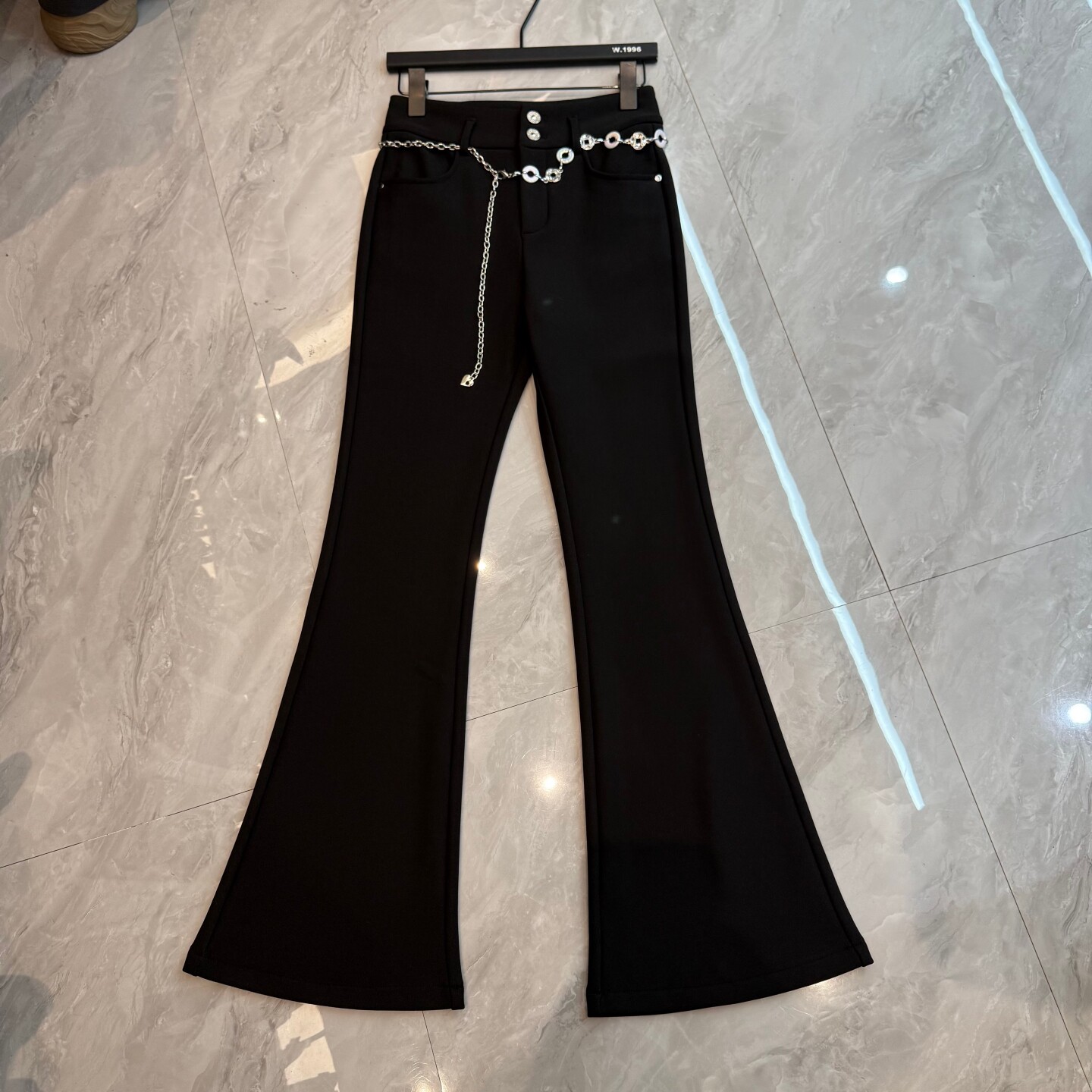 欧洲站2025秋冬新款铁链装饰高腰修身显瘦加绒微喇休闲裤女显腿长