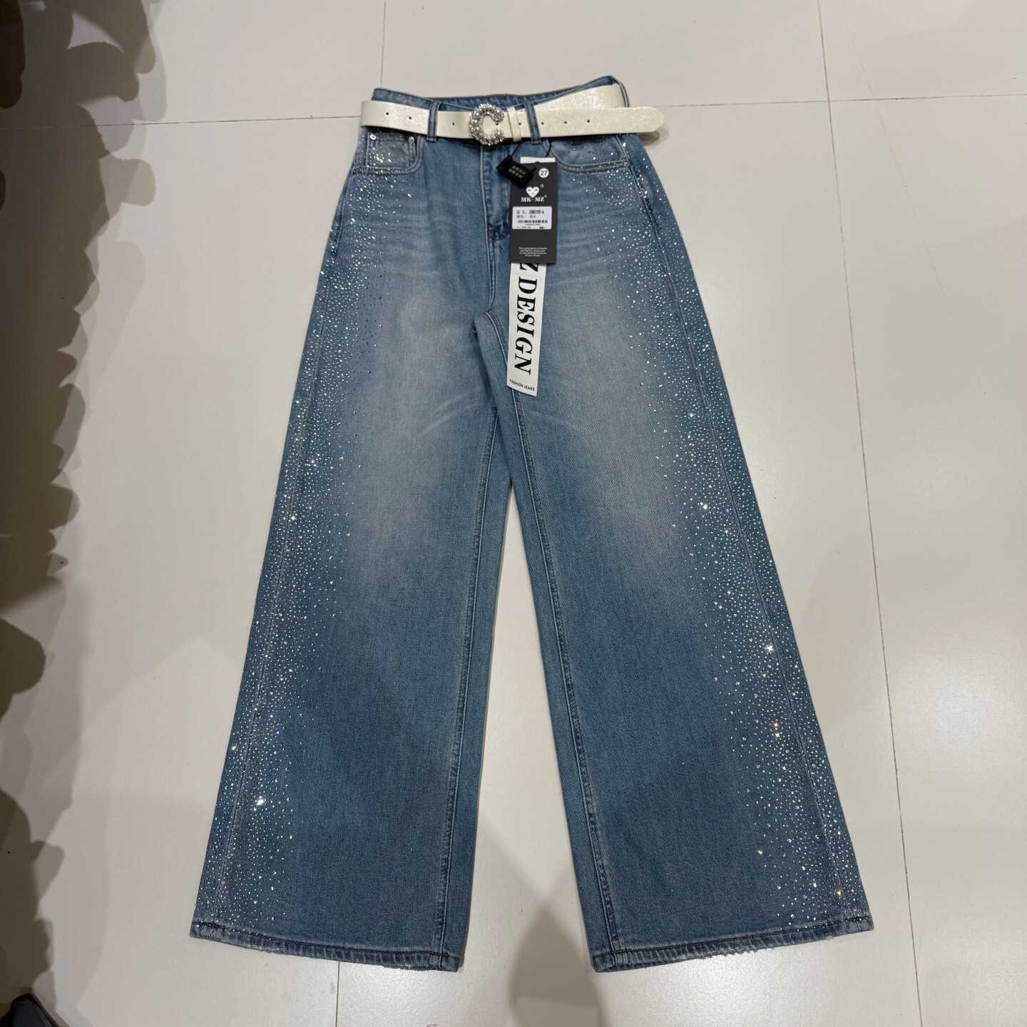 欧洲站2026春夏新款轻奢侧面烫钻高腰阔腿牛仔裤女宽松显瘦直筒裤
