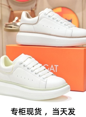 特价KISSCAT接吻猫2025超轻厚底小白鞋增高休闲板鞋女KA65194-50