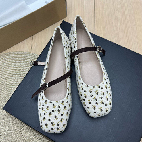 碎花一字扣玛丽珍方头浅口平底鞋