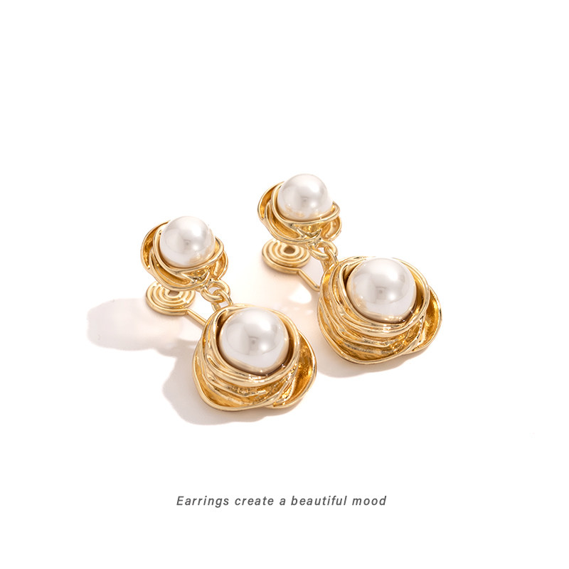 无耳洞气质正红色仿珍珠耳环复古优雅文艺圆形吊坠耳钉蚊香盘耳夹