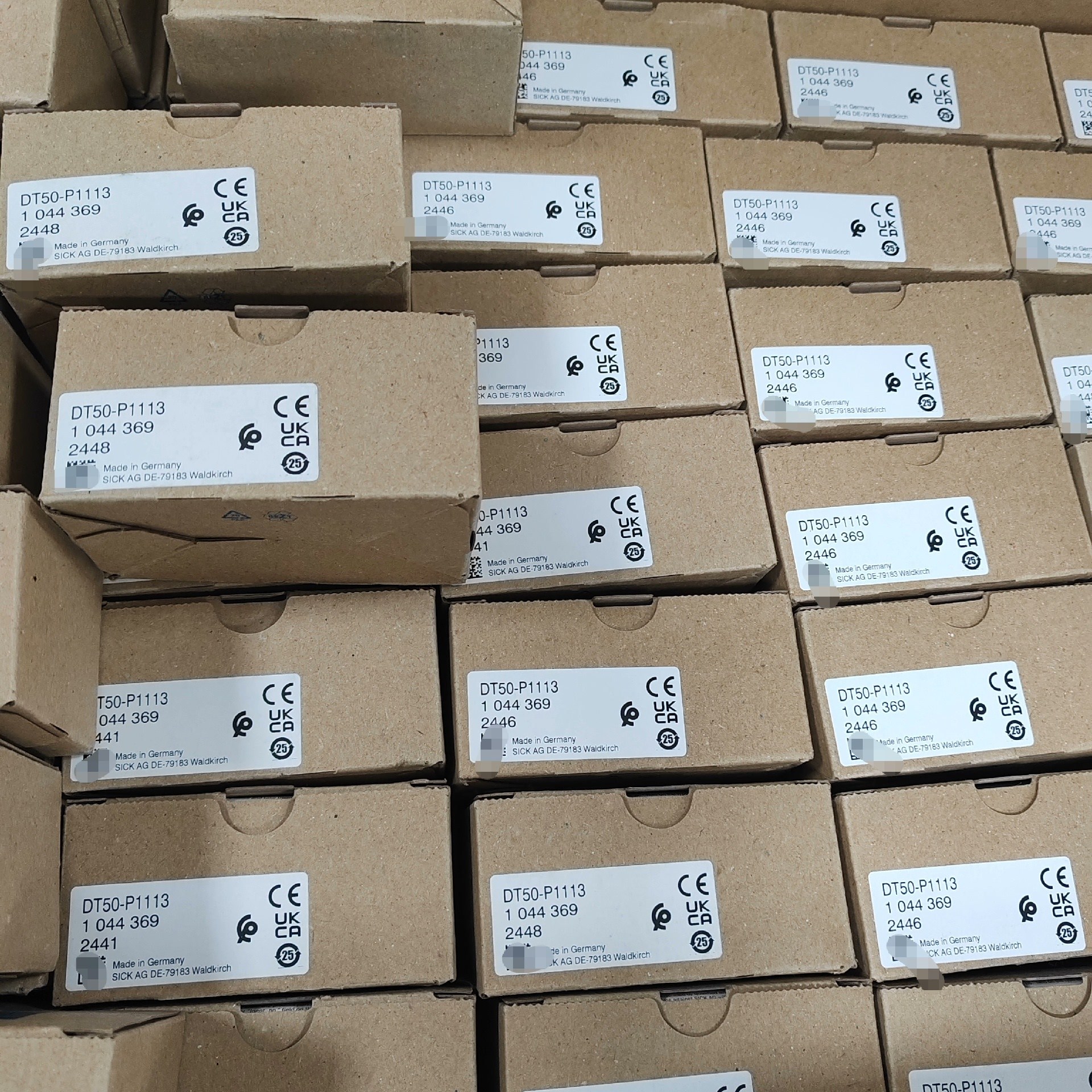 激光距离传感器DT50-P1113拍前议价