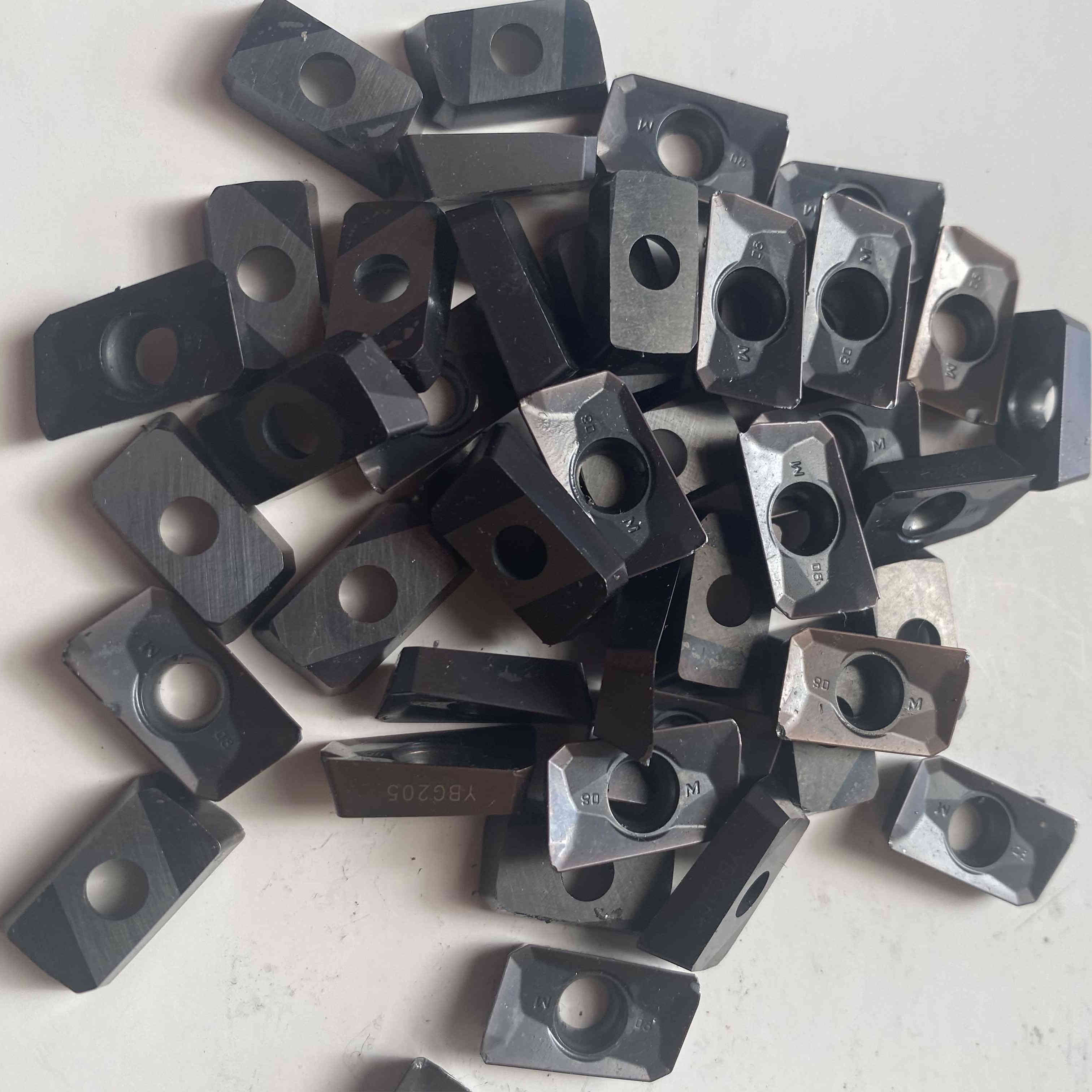 进口二手三菱数控刀片APMT1604铣刀片副角旧刀片25R0.8清角铣刀片