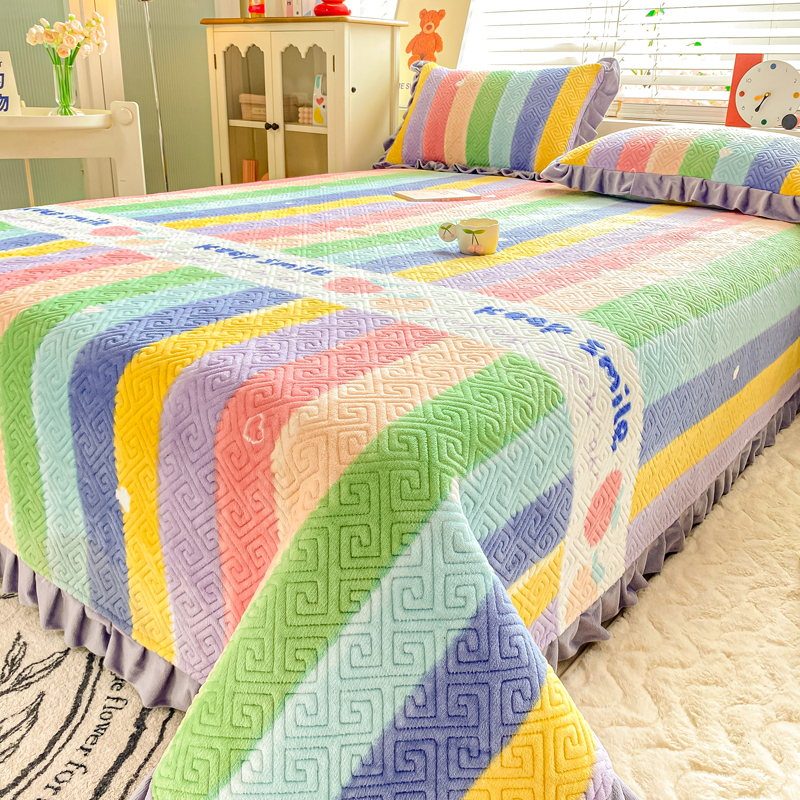 A类加厚牛奶绒夹棉床盖亲肤柔软