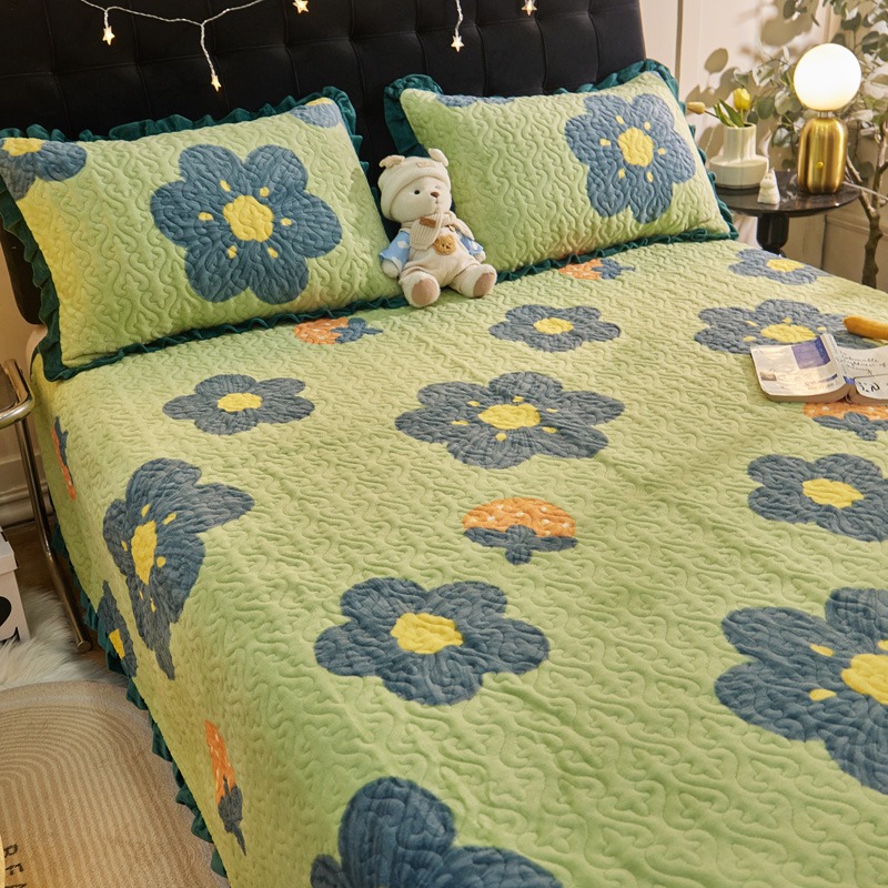 牛奶绒床盖单件2025新款加厚夹棉珊瑚绒榻榻米床单三件套防滑炕盖