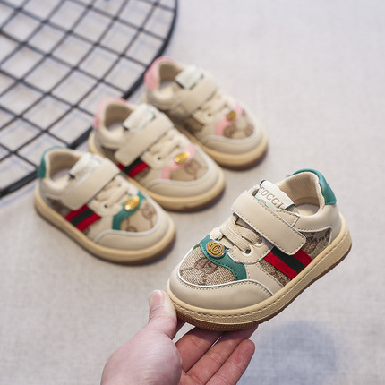 宝宝鞋子秋款软底女童学步鞋婴幼儿板鞋1-2—6岁男童婴儿鞋运动鞋