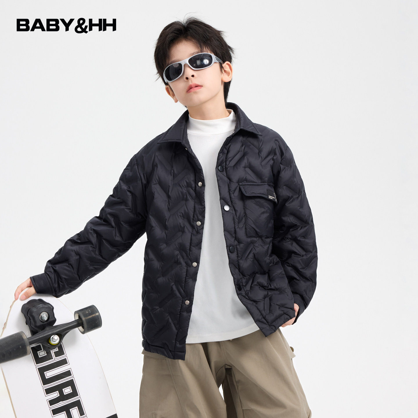 男童冬季黑色短款轻薄工装衬衫羽绒服2025新款儿童装保暖防水外套