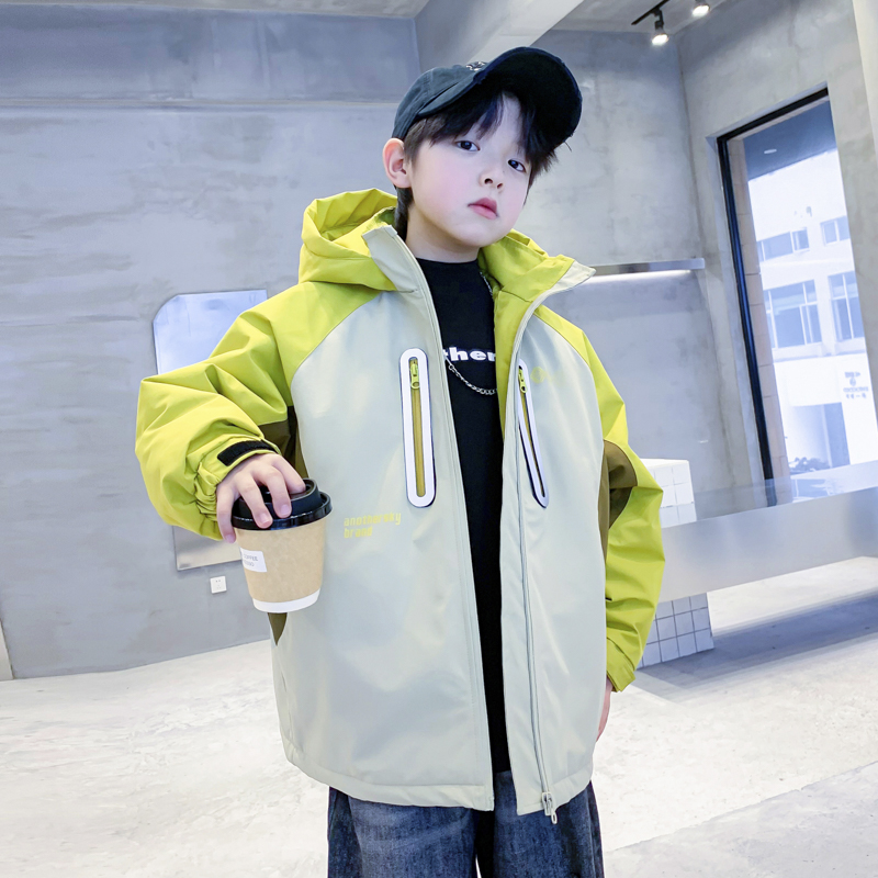 男童冬季户外运动冲锋衣加厚棉服