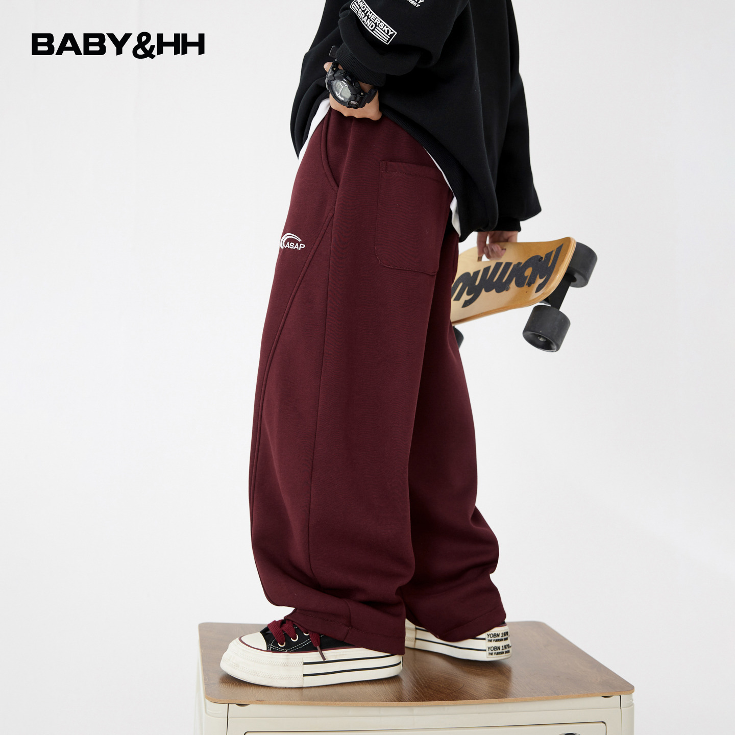 韩范一体绒运动直筒阔腿弯刀卫裤