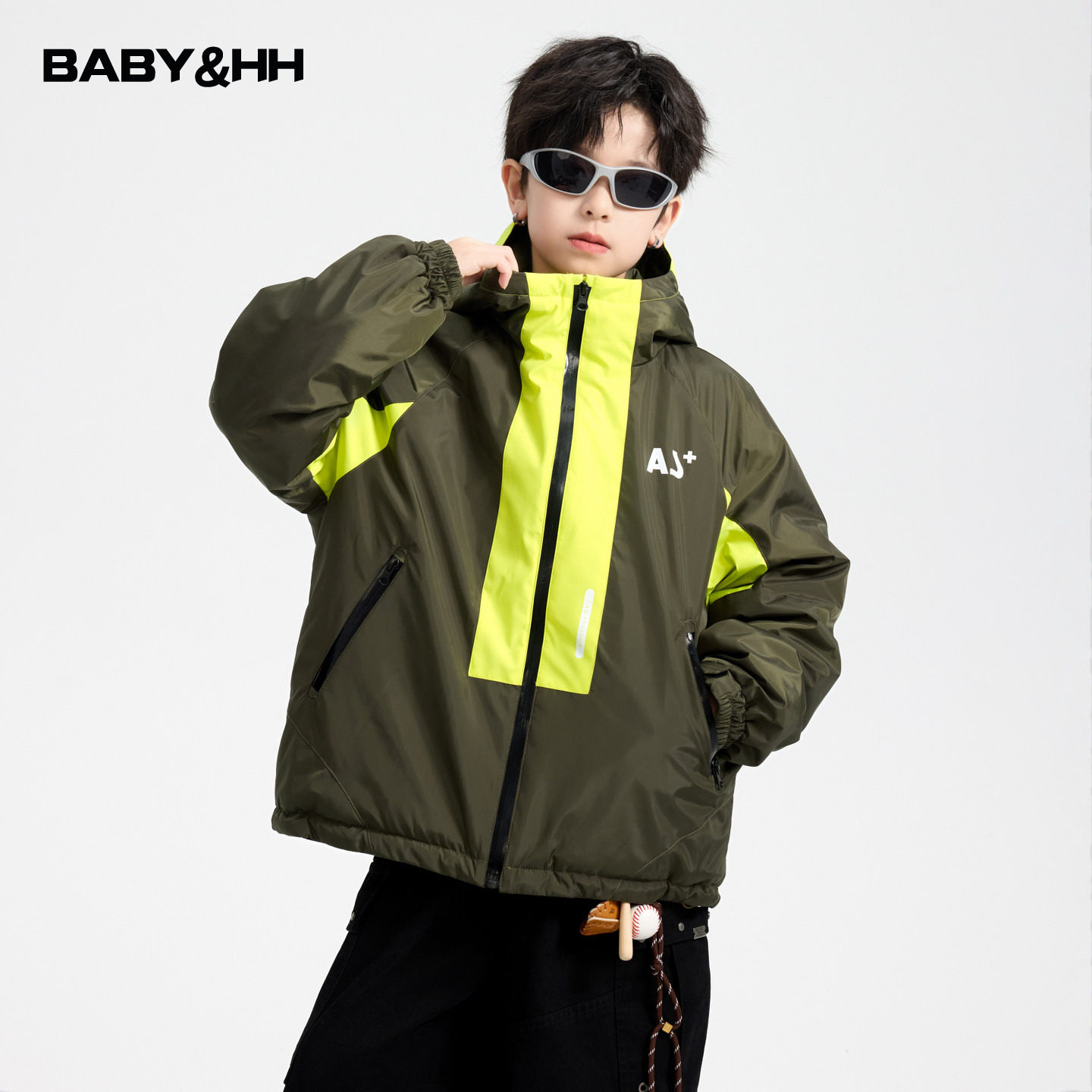 男童冬季90白鸭绒防水冲锋衣羽绒服2025新款儿童撞色拼接防寒外套,童装/婴儿装/亲子装,羽绒服,淘宝优惠券,粉丝福利购,淘宝优惠卷