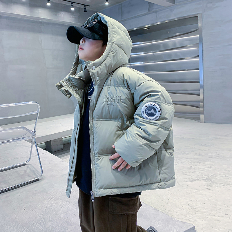 男童冬季短款痞帅连帽加厚羽绒服