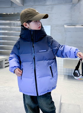 男大童冬季渐变蓝滑雪连帽羽绒服2025新款儿童冬装免洗加厚外套潮