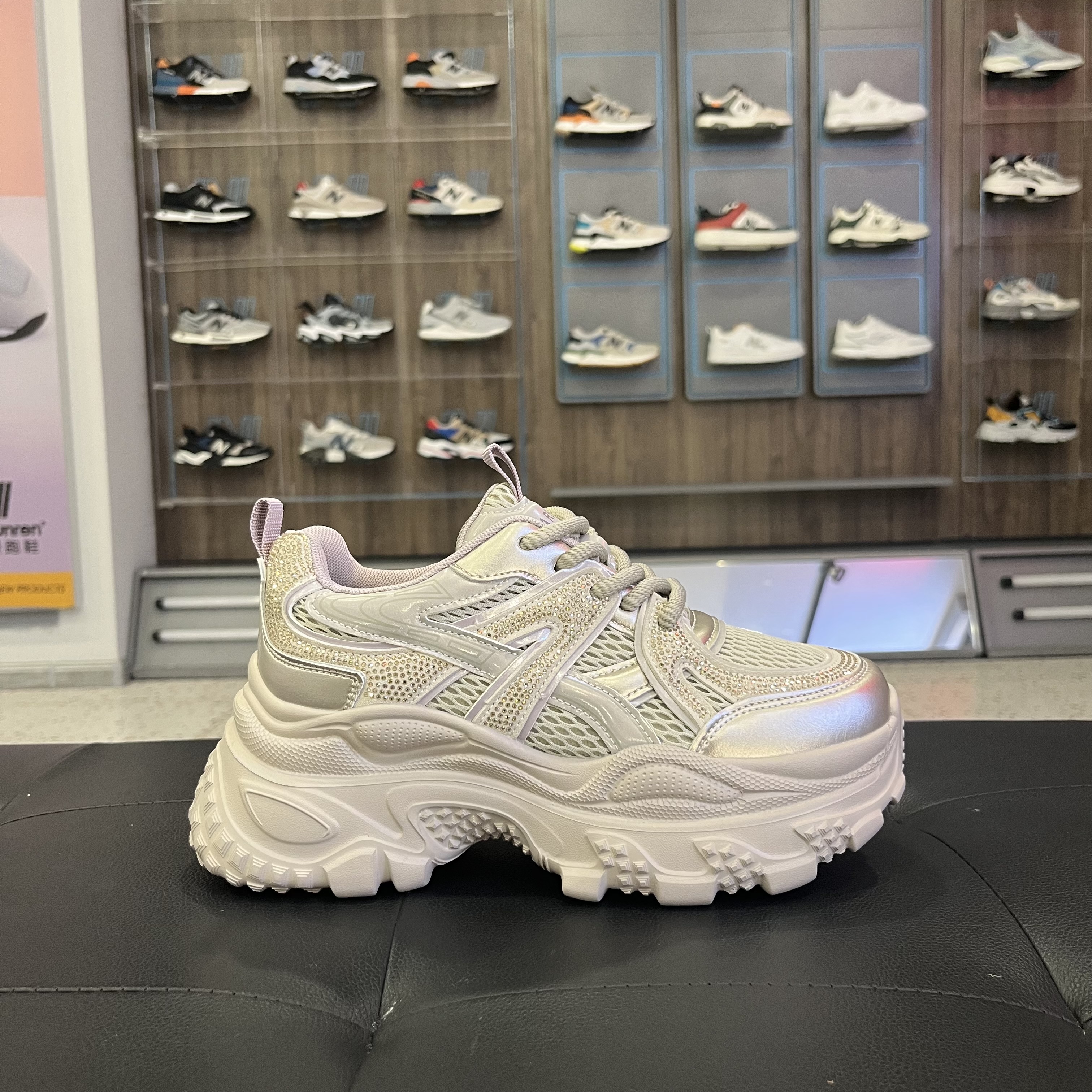 步实大总统慢跑鞋2025新款