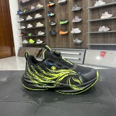 2026春季 凤凰图案防滑轻便舒适轻男女休闲鞋 新款 步实小总统慢跑鞋