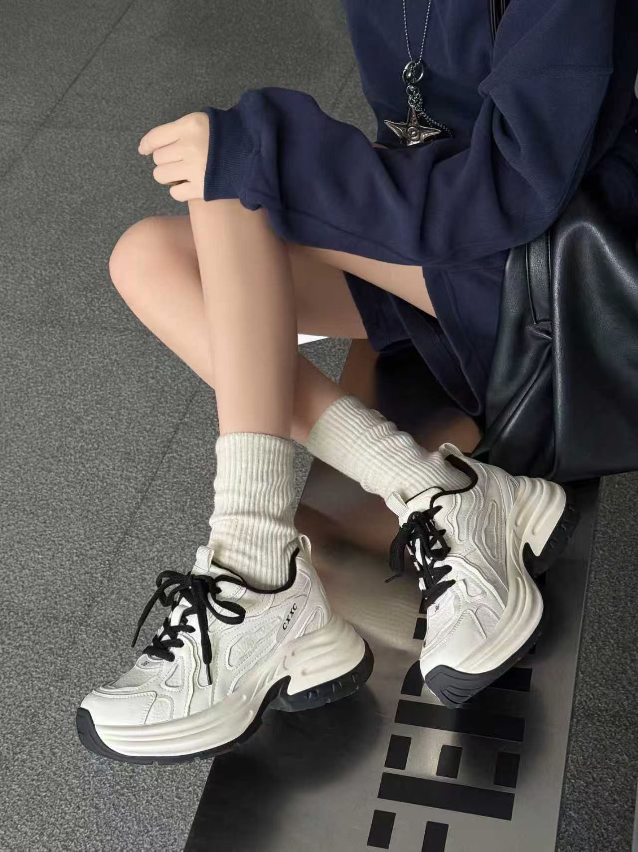 鞋狂人广州原创老爹鞋女2025新款厚底真皮复古休闲运动鞋小白鞋潮