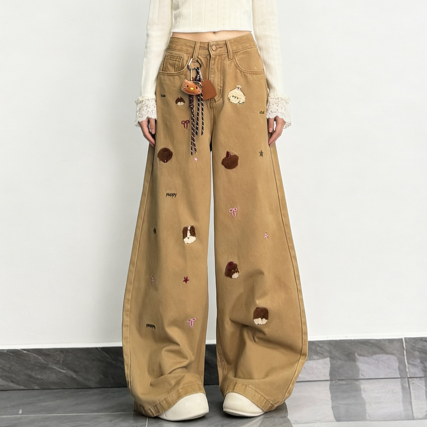 大码胖mm童趣卡通刺绣牛仔裤女甜美可爱高腰宽松显瘦直筒阔腿裤子,女装/女士精品,大码裤装,淘宝优惠券,粉丝福利购,淘宝优惠卷