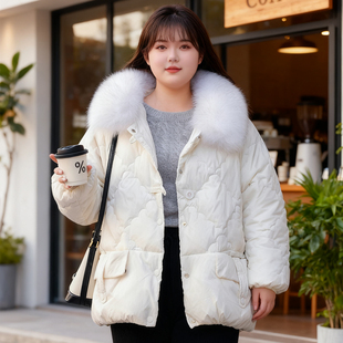 大码 大毛领羽绒棉衣棉服女胖mm加厚保暖设计感宽松面包服外套 女装