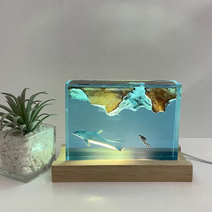 实木树脂海底世界景观溶洞海豚潜水员小夜灯床头灯氛围灯摆件礼物